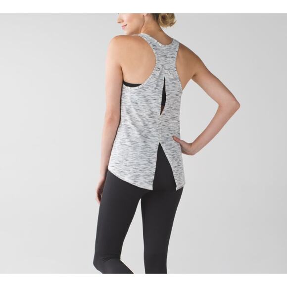 Lululemon Salute The Sun Tank Top Tie Back Tiger Space Dye Black White SZ 8 - Picture 10 of 10